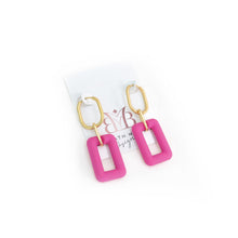Load image into Gallery viewer, Matte Rectangle Link Earrings
