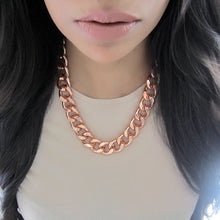 Load image into Gallery viewer, Chunky Cuban Link Chain