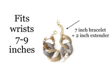 Load image into Gallery viewer, Mixed Acrylic Link Bracelet