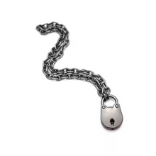 Load image into Gallery viewer, Vintage Padlock Chain