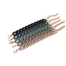 Load image into Gallery viewer, Matte Resin Link Bracelet