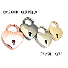 Load image into Gallery viewer, Engraved Heart Padlock