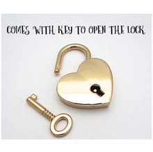 Load image into Gallery viewer, Heart Padlock Choker
